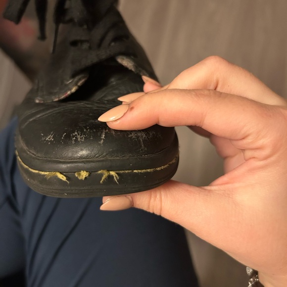 Dr. Martens stratford black leather boot - Picture 2 of 6